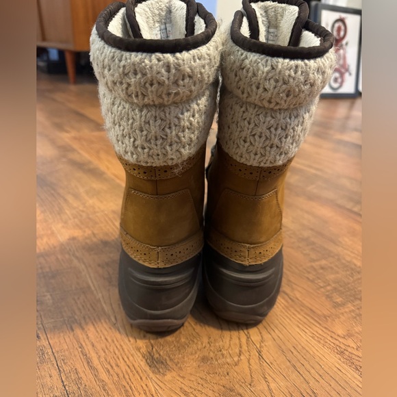 North face waterproof boots - Picture 5 of 6